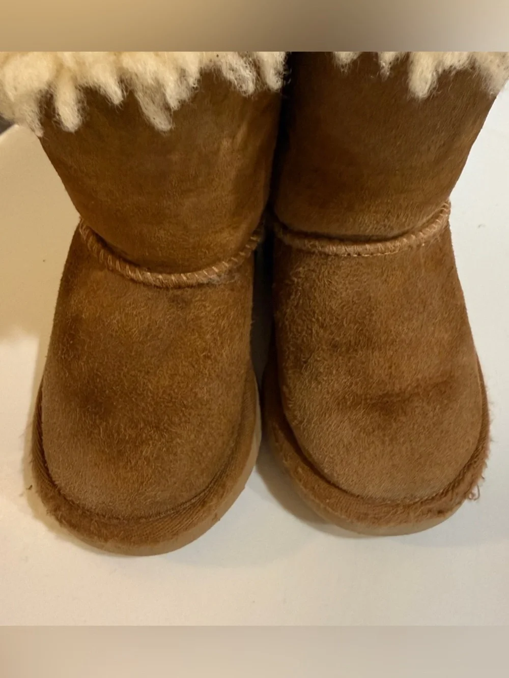 UGG bailey bow